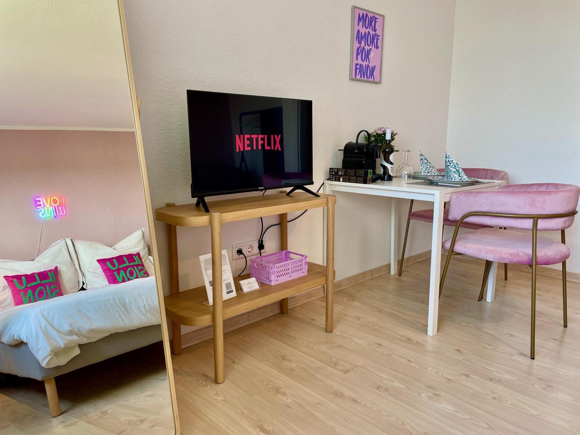 בראונשווייג Apartments Strauss Near Bs-Hauptbahnhof מראה חיצוני תמונה