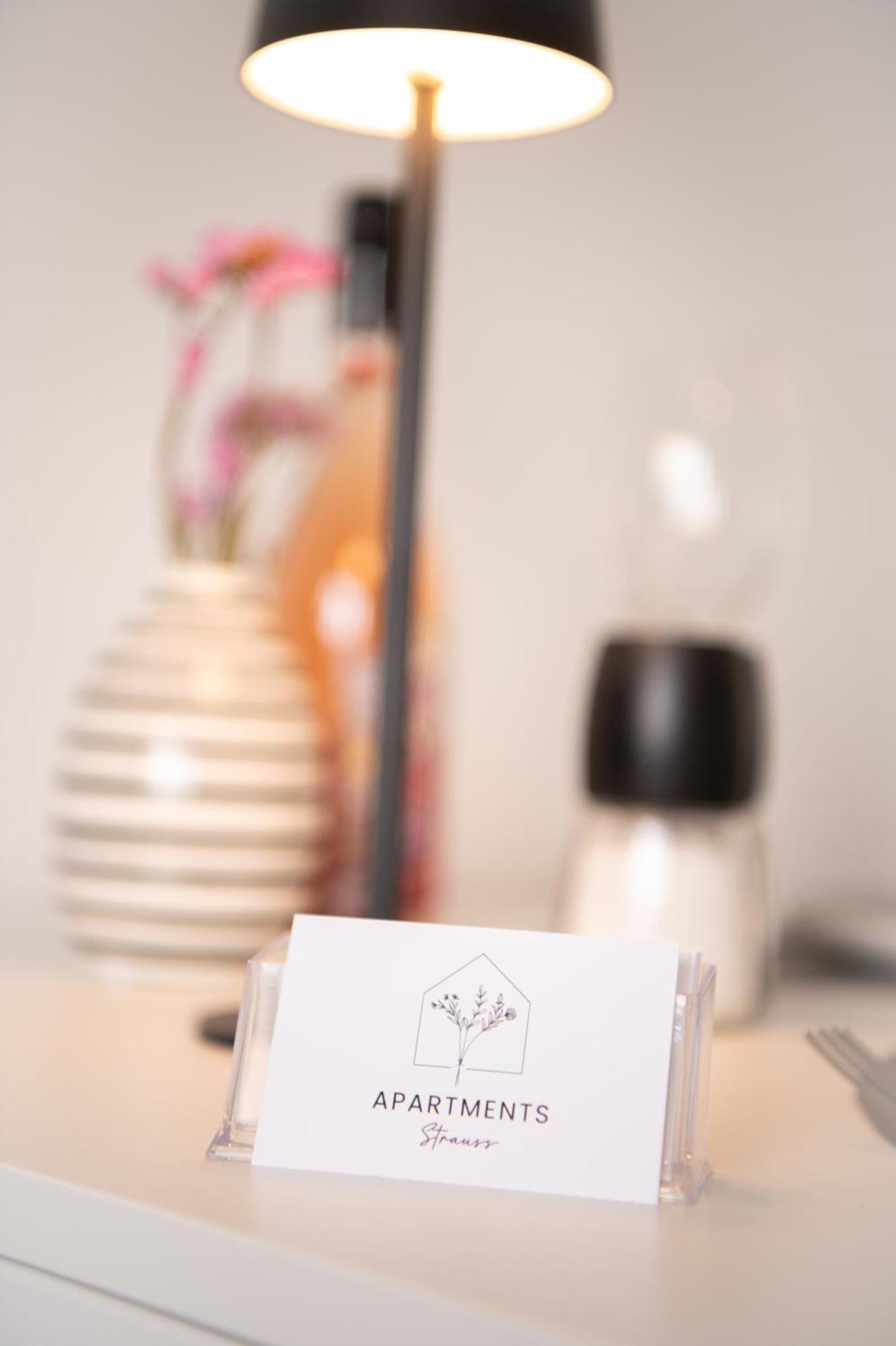 בראונשווייג Apartments Strauss Near Bs-Hauptbahnhof מראה חיצוני תמונה