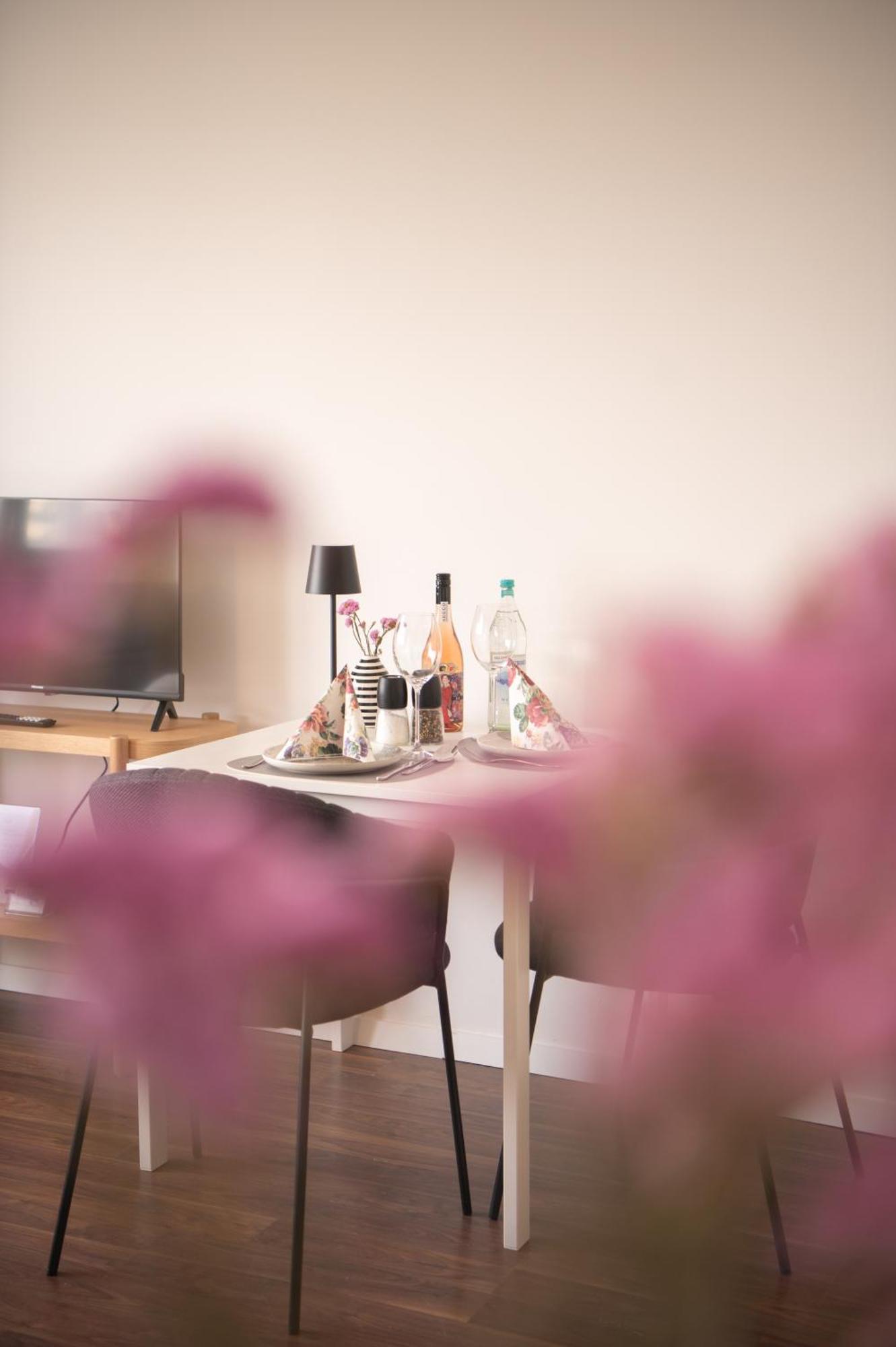בראונשווייג Apartments Strauss Near Bs-Hauptbahnhof מראה חיצוני תמונה